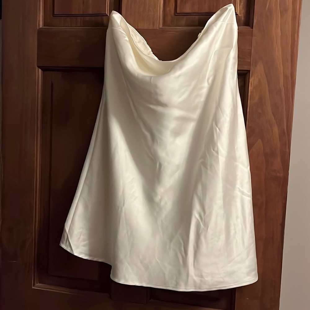 Keyhole back satin dress